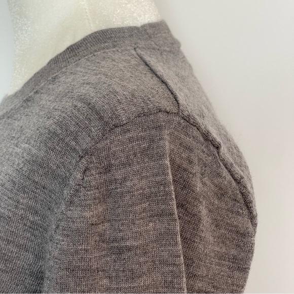 Club Monaco Crew Neck Sweater; Grey & Black 100% Merino Wool; Sz Med - Picture 5 of 10